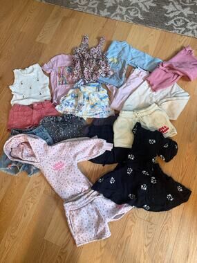Lot of Toddler Girls Clothes Size 4T-5T 18 Pcs